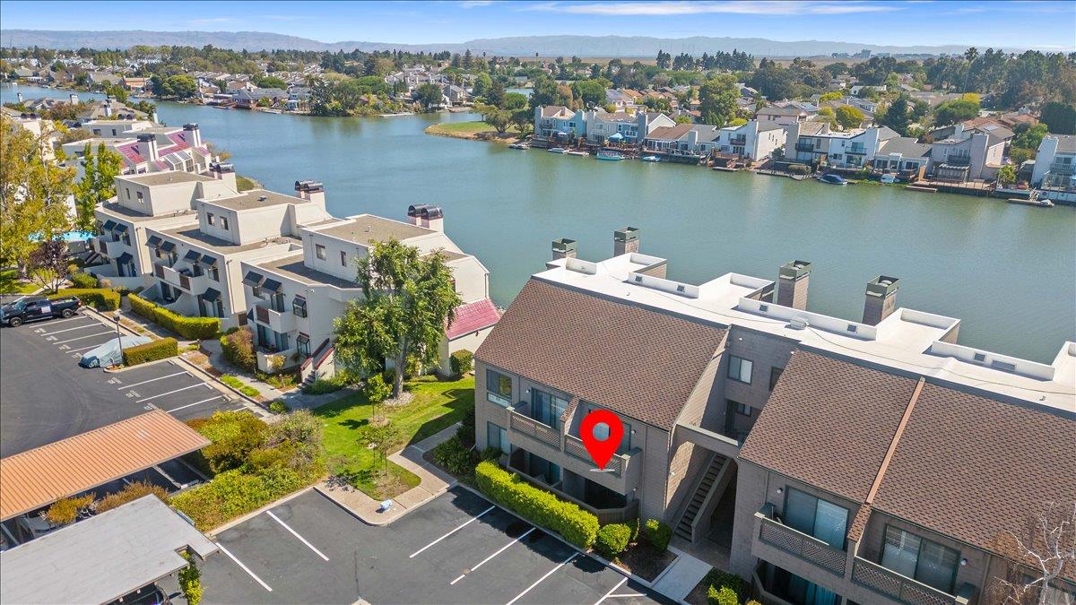 Detail Gallery Image 3 of 45 For 69 Cove Ln, Redwood City,  CA 94065 - 1 Beds | 1 Baths