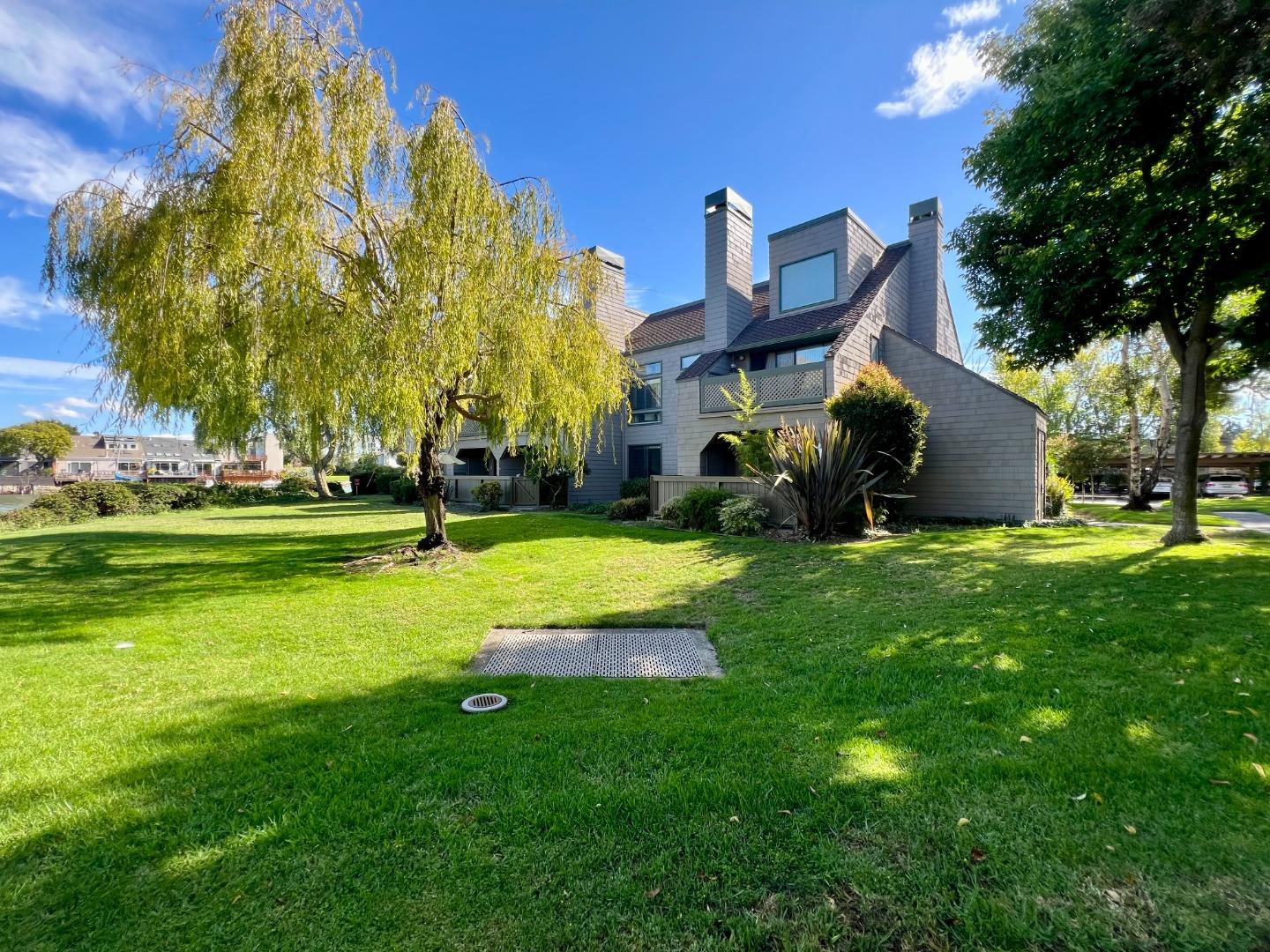 Detail Gallery Image 39 of 45 For 69 Cove Ln, Redwood City,  CA 94065 - 1 Beds | 1 Baths