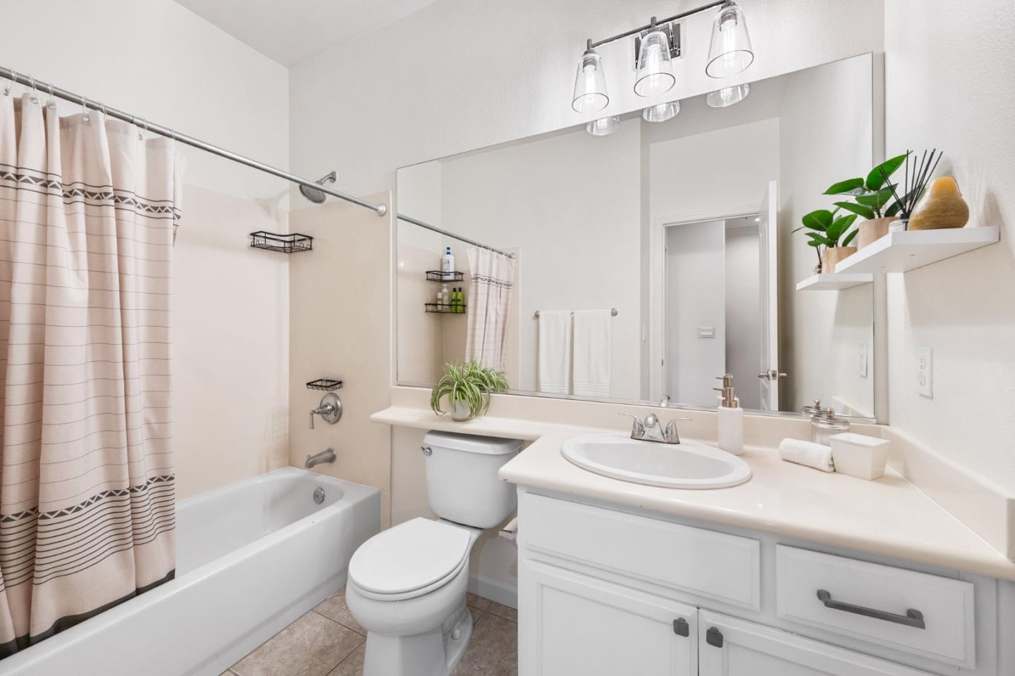 Detail Gallery Image 31 of 46 For 1898 Garzoni Pl, Santa Clara,  CA 95054 - 3 Beds | 2/1 Baths