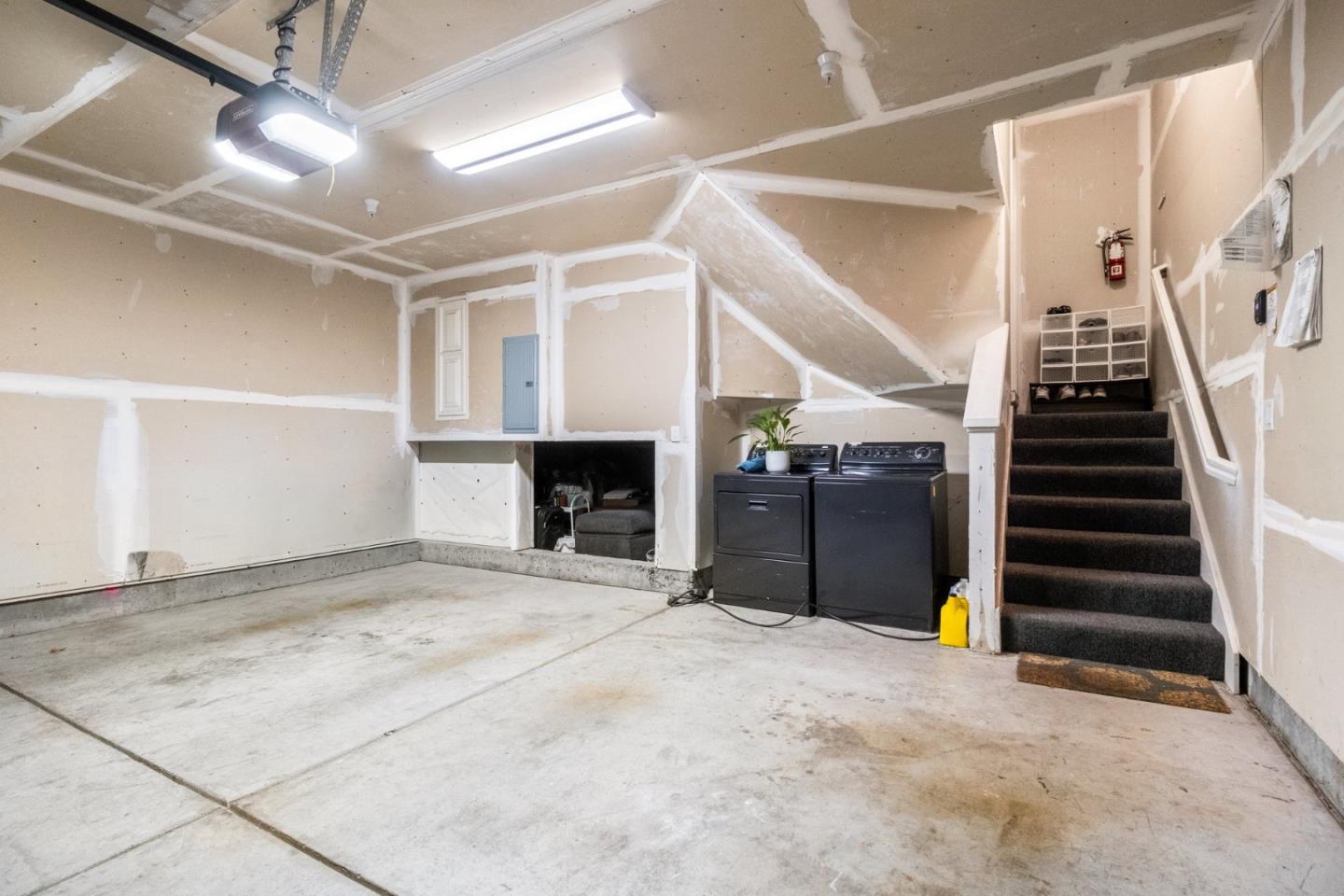 Detail Gallery Image 37 of 46 For 1898 Garzoni Pl, Santa Clara,  CA 95054 - 3 Beds | 2/1 Baths