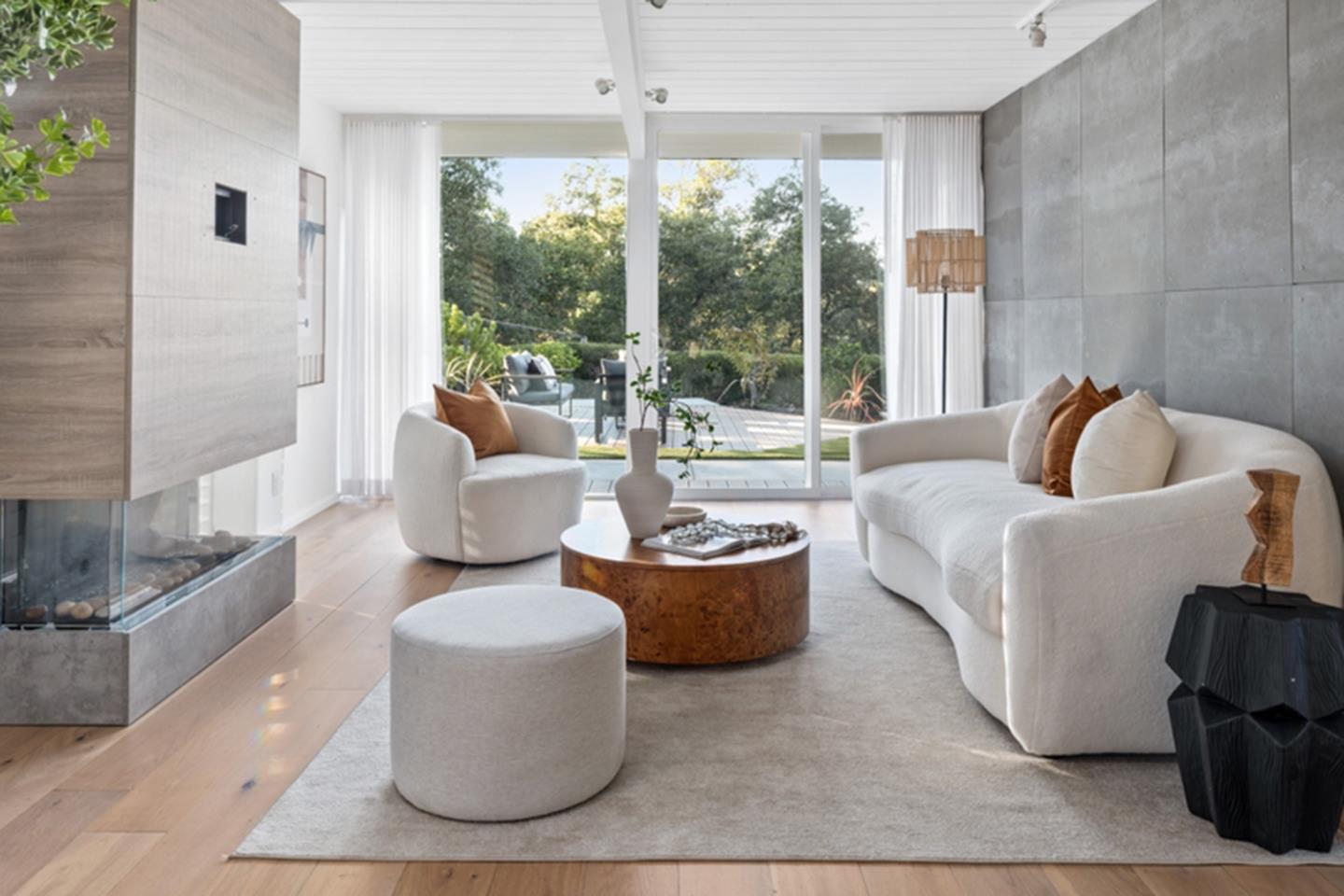 Detail Gallery Image 20 of 40 For 2272 Bunker Hill Dr, San Mateo,  CA 94402 - 4 Beds | 2 Baths