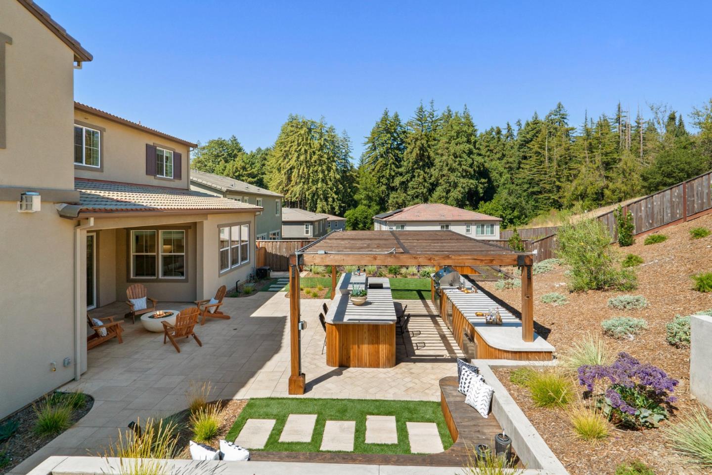 Detail Gallery Image 61 of 81 For 105 Shady Oak Way, Scotts Valley,  CA 95066 - 4 Beds | 3/1 Baths