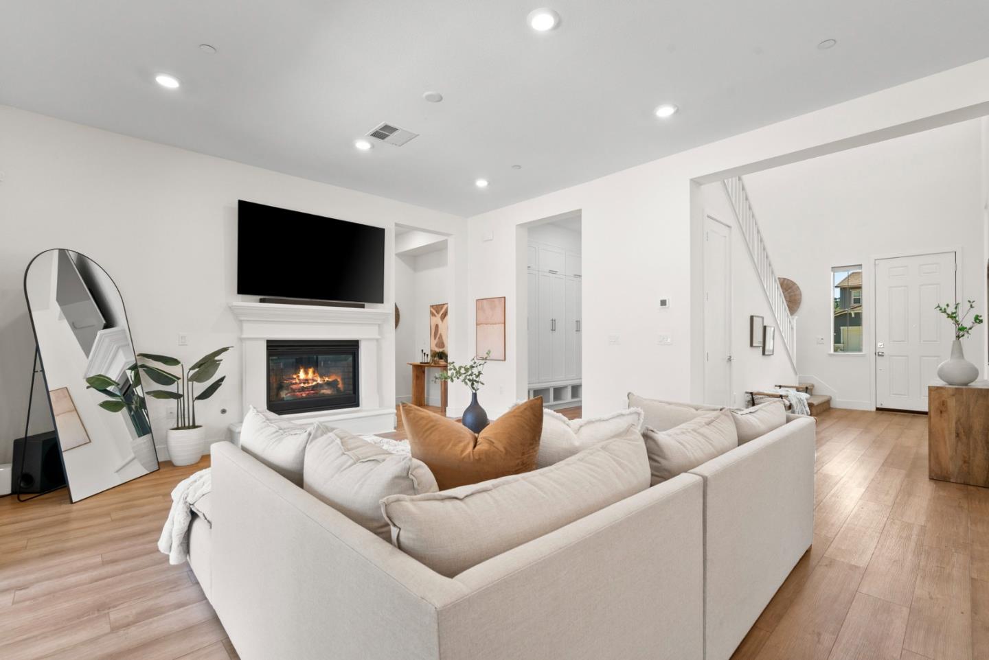 Detail Gallery Image 9 of 81 For 105 Shady Oak Way, Scotts Valley,  CA 95066 - 4 Beds | 3/1 Baths