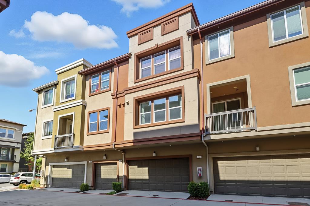 Detail Gallery Image 41 of 50 For 1036 Onofrio Ln #6,  San Jose,  CA 95131 - 2 Beds | 2 Baths