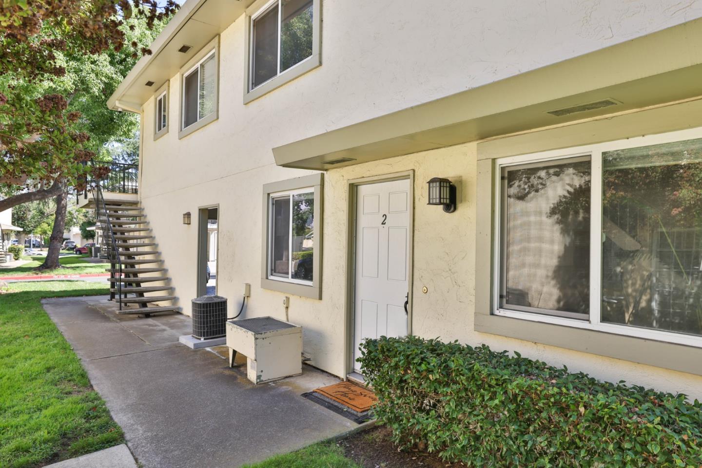 Detail Gallery Image 17 of 24 For 4768 Hatfield Walk #2,  San Jose,  CA 95124 - 2 Beds | 1 Baths