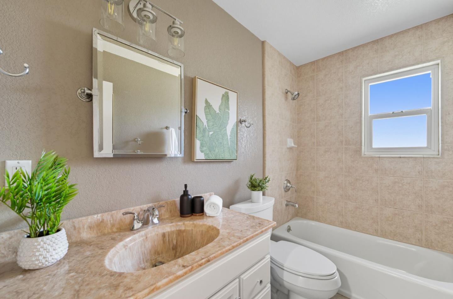 Detail Gallery Image 22 of 47 For 1741 Harte Dr, San Jose,  CA 95124 - 5 Beds | 2/1 Baths
