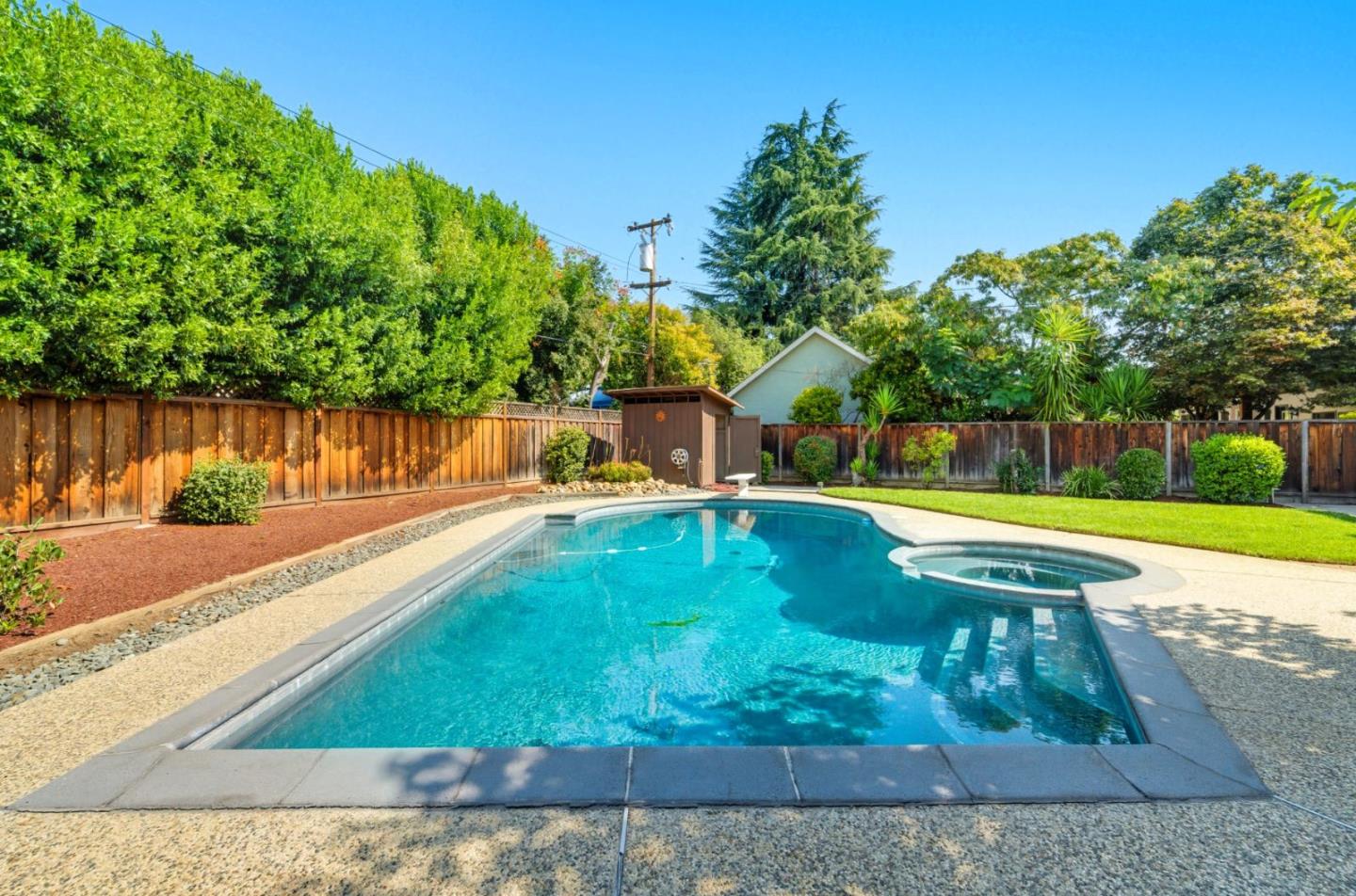 Detail Gallery Image 39 of 47 For 1741 Harte Dr, San Jose,  CA 95124 - 5 Beds | 2/1 Baths