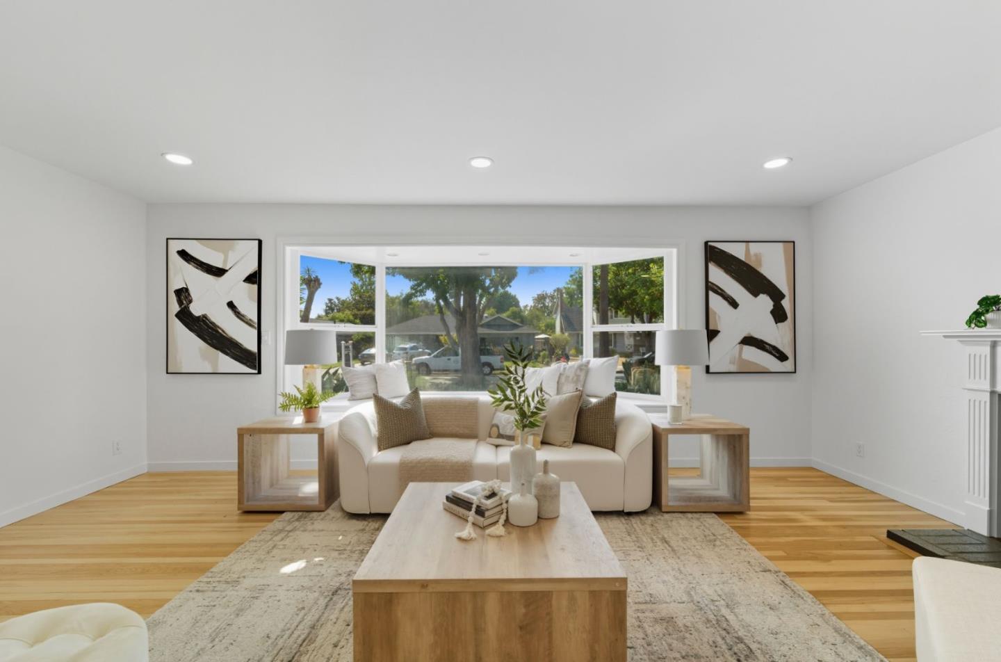 Detail Gallery Image 6 of 47 For 1741 Harte Dr, San Jose,  CA 95124 - 5 Beds | 2/1 Baths