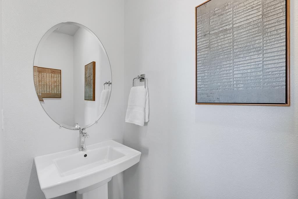 Detail Gallery Image 24 of 35 For 922 Magnolia Ter #8,  Sunnyvale,  CA 94086 - 2 Beds | 2/1 Baths
