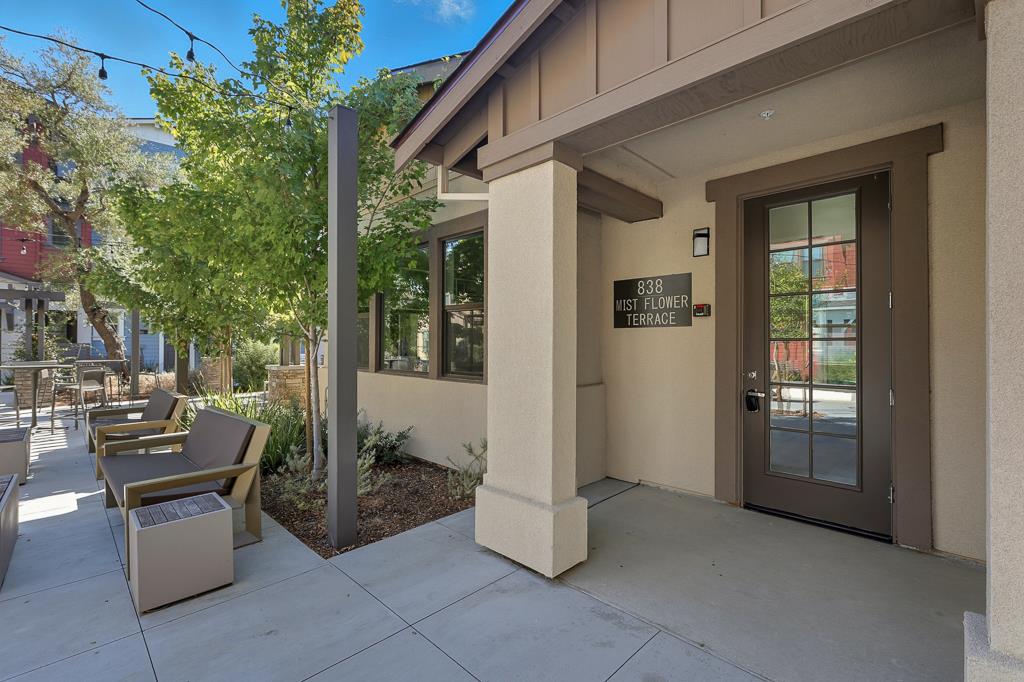 Detail Gallery Image 30 of 35 For 922 Magnolia Ter #8,  Sunnyvale,  CA 94086 - 2 Beds | 2/1 Baths