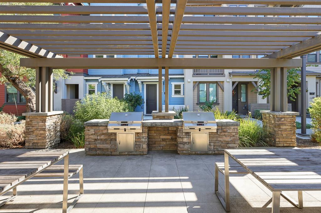 Detail Gallery Image 32 of 35 For 922 Magnolia Ter #8,  Sunnyvale,  CA 94086 - 2 Beds | 2/1 Baths