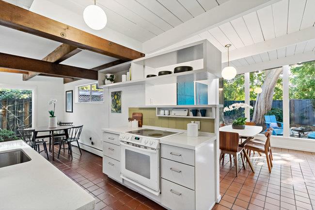 Detail Gallery Image 18 of 63 For 3638 Bryant St, Palo Alto,  CA 94306 - 3 Beds | 2 Baths