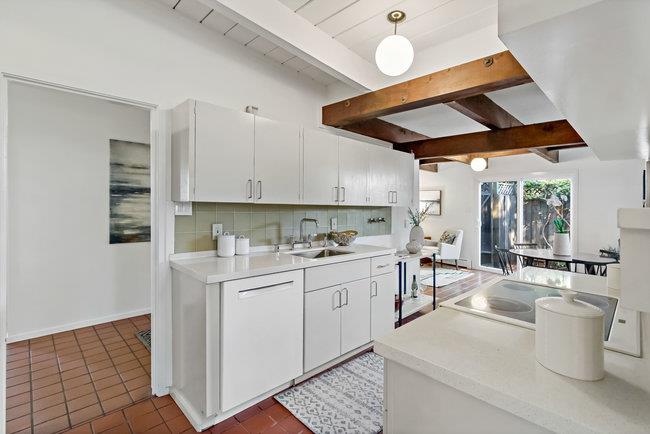 Detail Gallery Image 20 of 63 For 3638 Bryant St, Palo Alto,  CA 94306 - 3 Beds | 2 Baths
