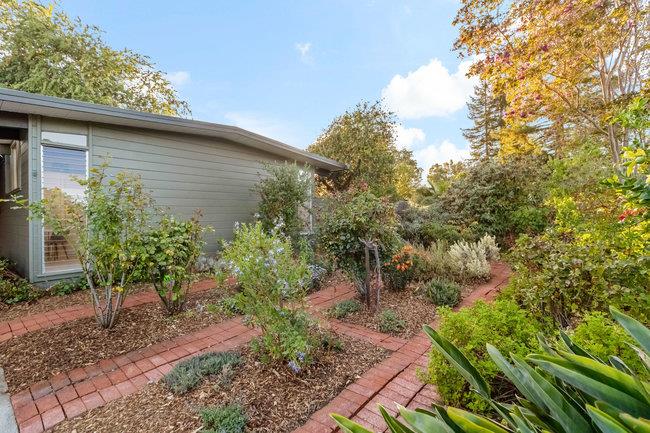 Detail Gallery Image 60 of 63 For 3638 Bryant St, Palo Alto,  CA 94306 - 3 Beds | 2 Baths