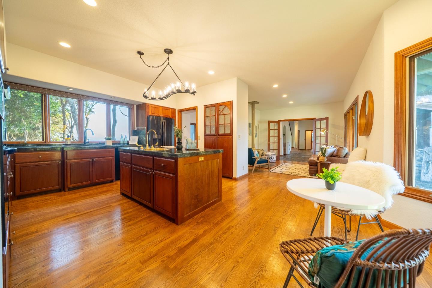 Detail Gallery Image 17 of 60 For 625 Quail Run Rd, Aptos,  CA 95003 - 3 Beds | 3/1 Baths