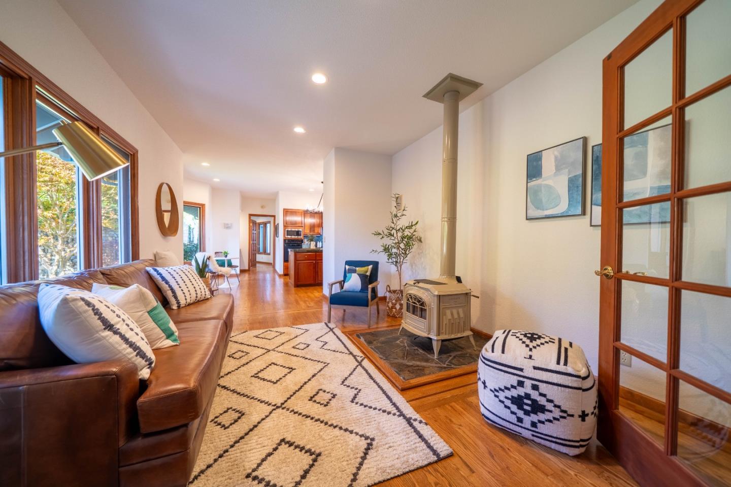 Detail Gallery Image 19 of 60 For 625 Quail Run Rd, Aptos,  CA 95003 - 3 Beds | 3/1 Baths