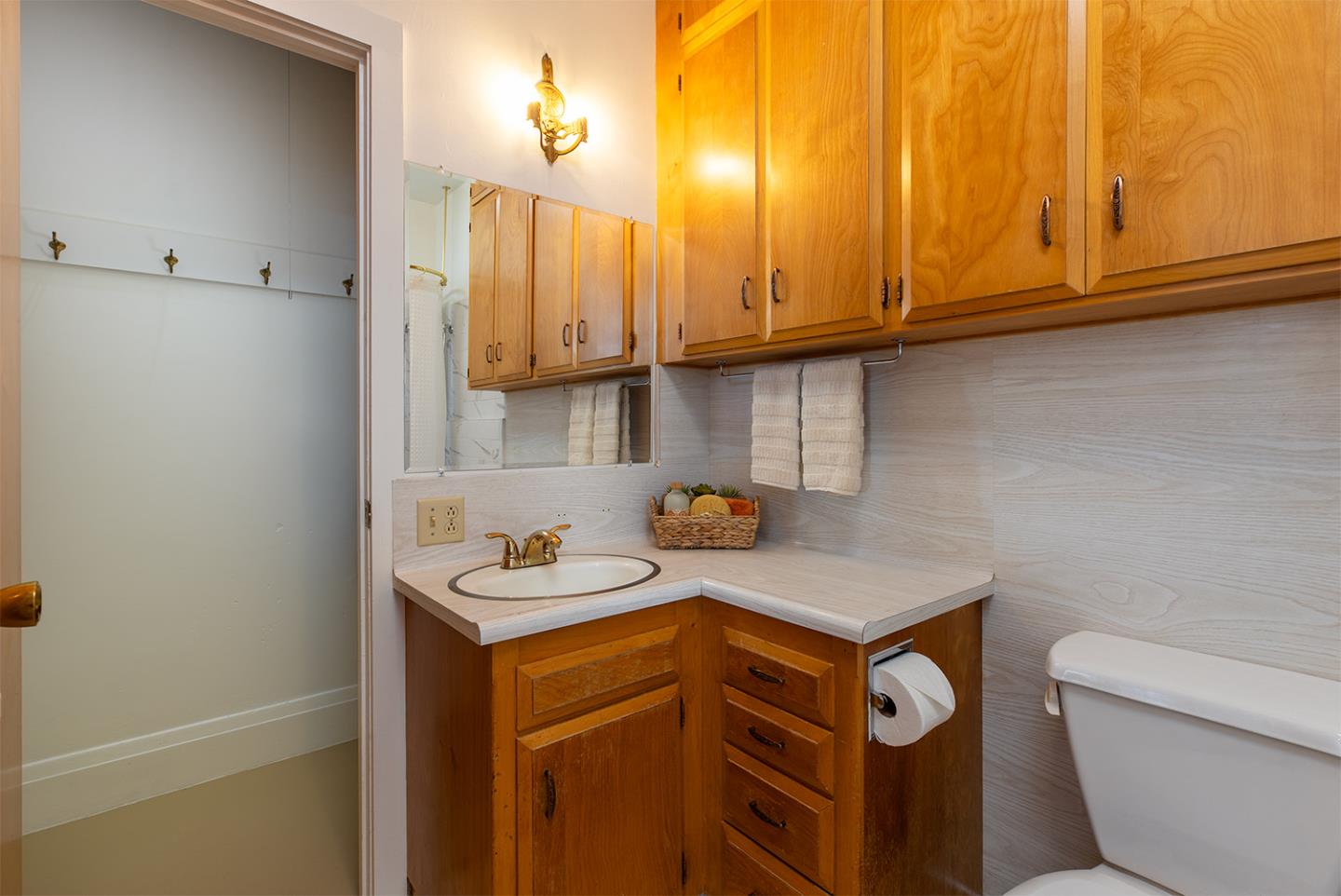 Detail Gallery Image 15 of 46 For 260 High St #204,  Santa Cruz,  CA 95060 - 0 Beds | 1 Baths