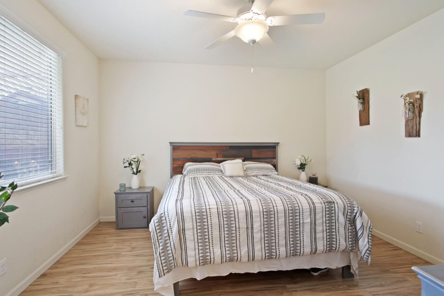 Detail Gallery Image 22 of 31 For 204 North St, Los Banos,  CA 93635 - 4 Beds | 3 Baths
