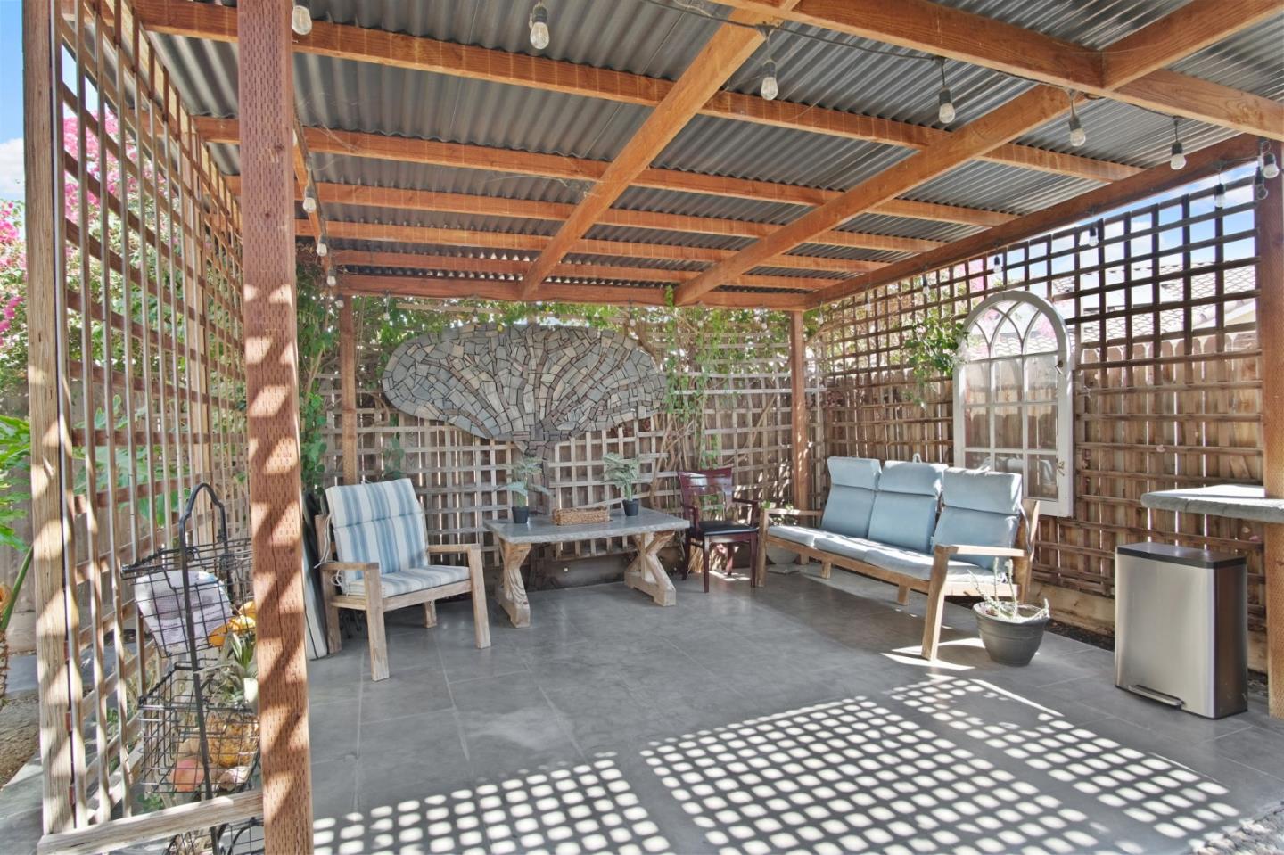 Detail Gallery Image 26 of 31 For 204 North St, Los Banos,  CA 93635 - 4 Beds | 3 Baths