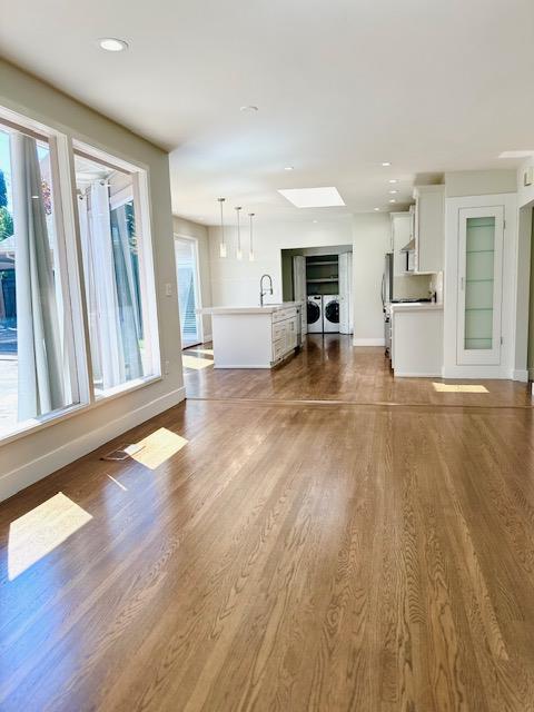 Detail Gallery Image 10 of 15 For 262 Angela Dr, Los Altos,  CA 94022 - 3 Beds | 2/1 Baths