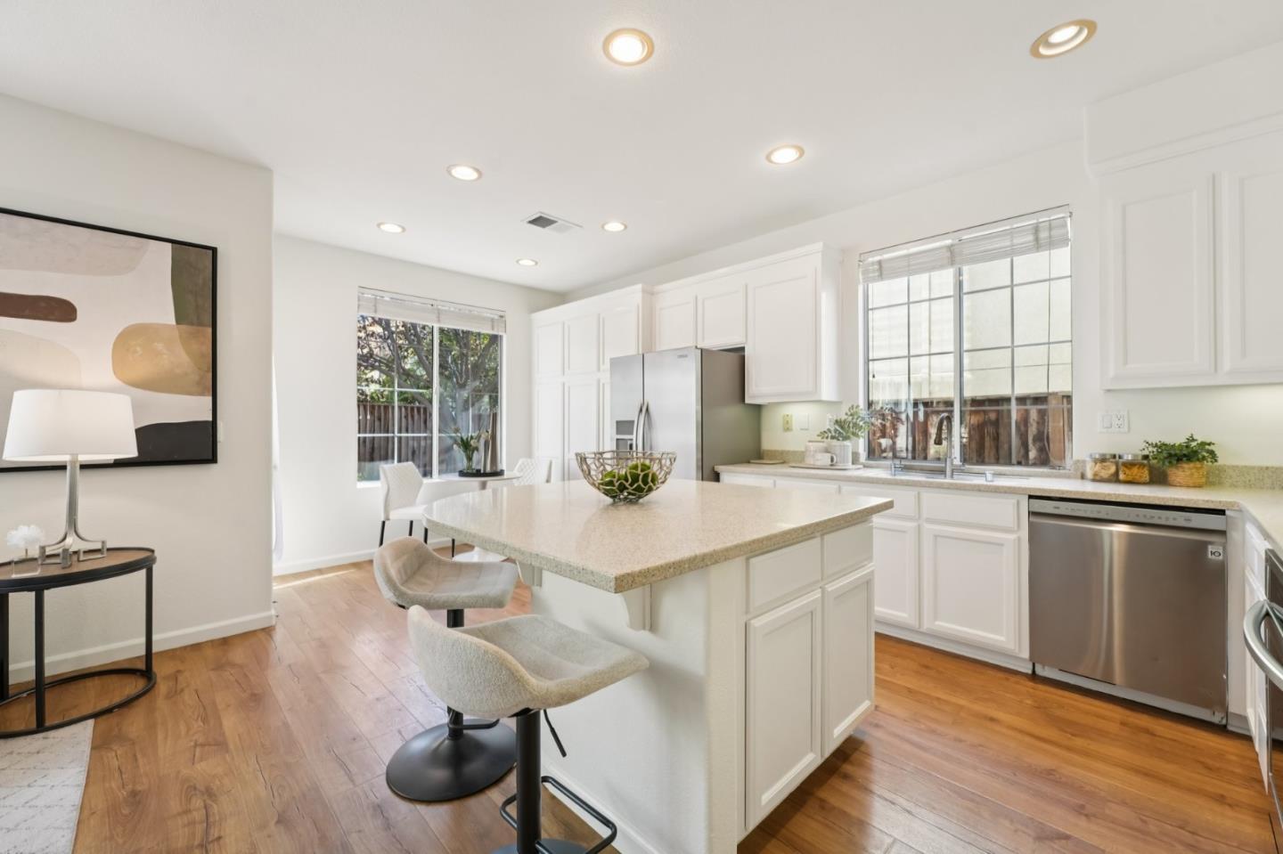 Detail Gallery Image 18 of 89 For 3430 Maroun Pl, San Jose,  CA 95148 - 3 Beds | 2/1 Baths