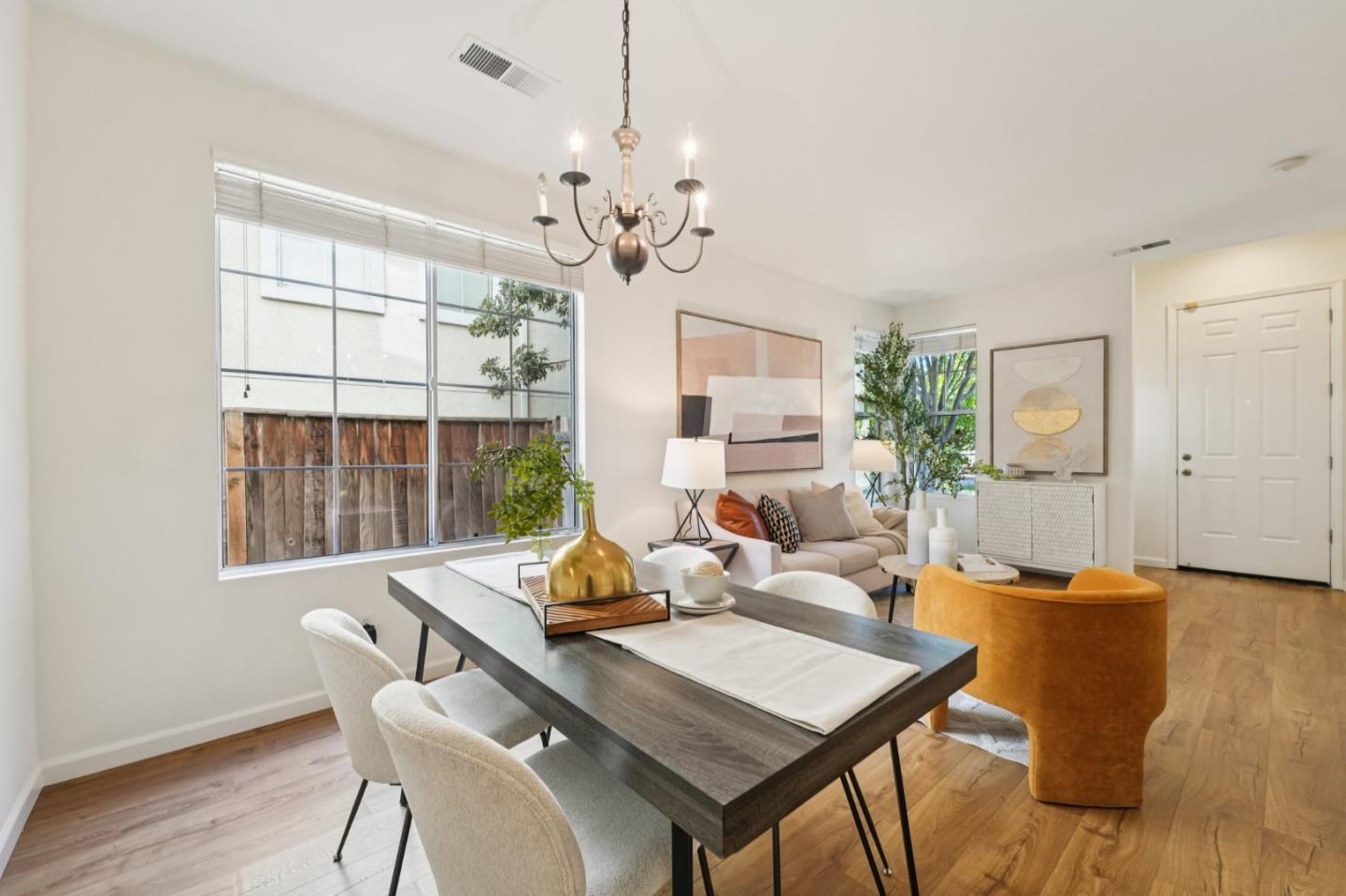 Detail Gallery Image 22 of 89 For 3430 Maroun Pl, San Jose,  CA 95148 - 3 Beds | 2/1 Baths