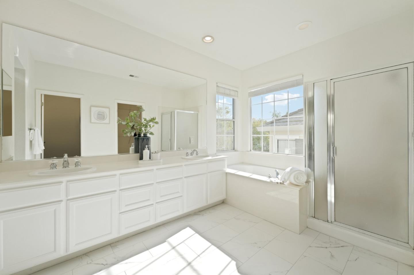 Detail Gallery Image 35 of 89 For 3430 Maroun Pl, San Jose,  CA 95148 - 3 Beds | 2/1 Baths