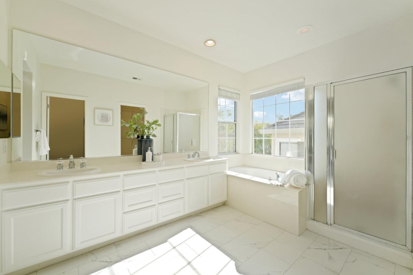 Detail Gallery Image 37 of 89 For 3430 Maroun Pl, San Jose,  CA 95148 - 3 Beds | 2/1 Baths