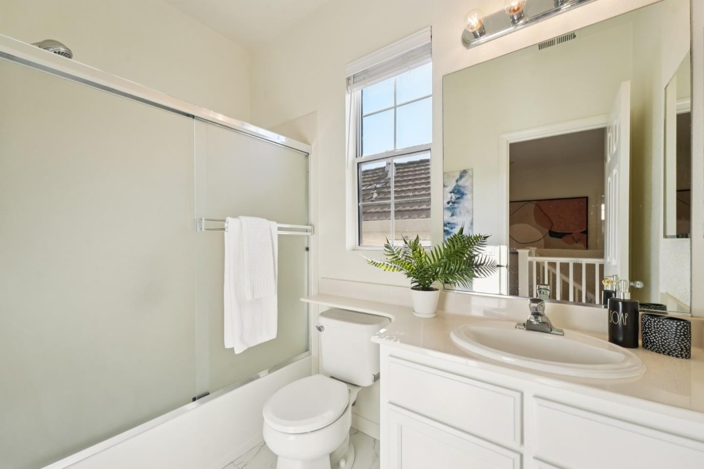 Detail Gallery Image 42 of 89 For 3430 Maroun Pl, San Jose,  CA 95148 - 3 Beds | 2/1 Baths