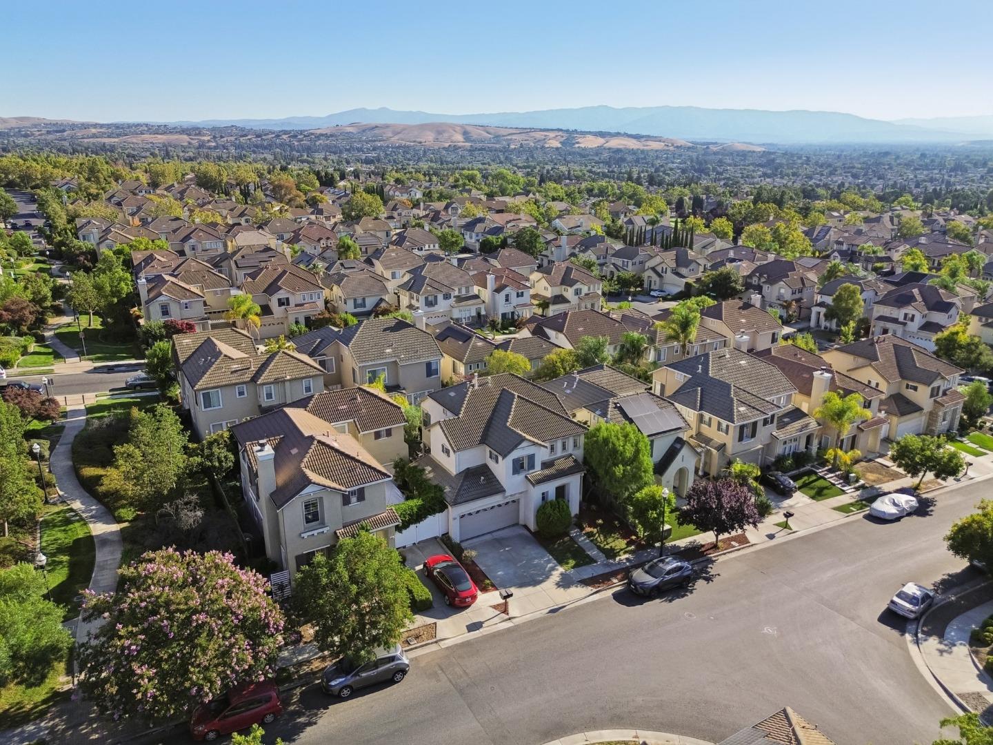 Detail Gallery Image 79 of 89 For 3430 Maroun Pl, San Jose,  CA 95148 - 3 Beds | 2/1 Baths