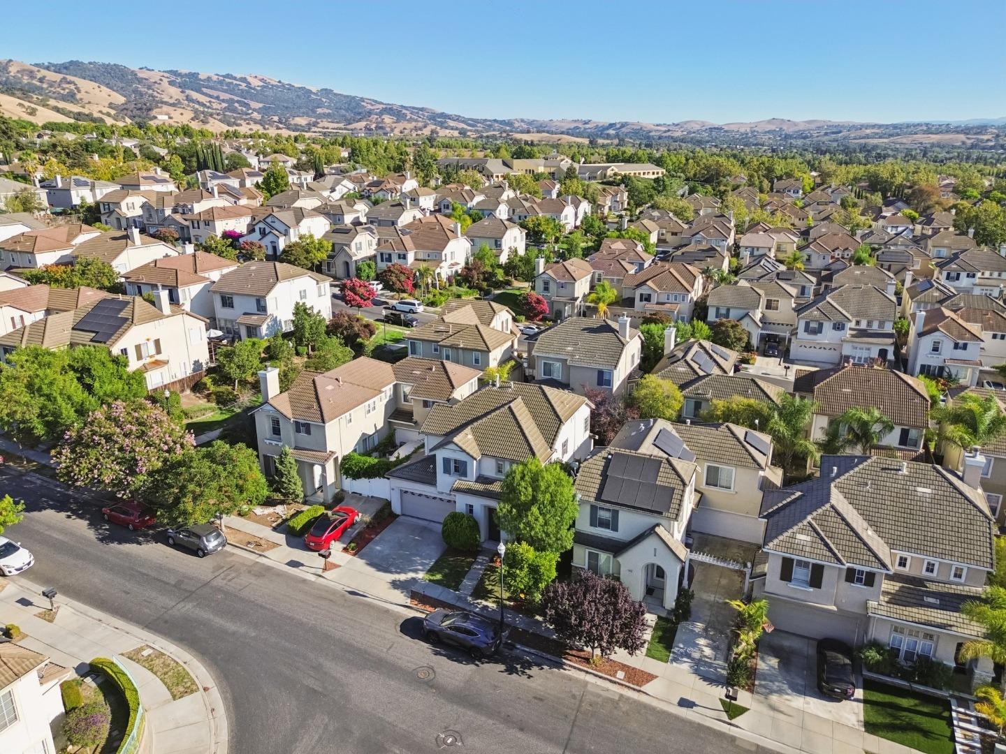 Detail Gallery Image 81 of 89 For 3430 Maroun Pl, San Jose,  CA 95148 - 3 Beds | 2/1 Baths