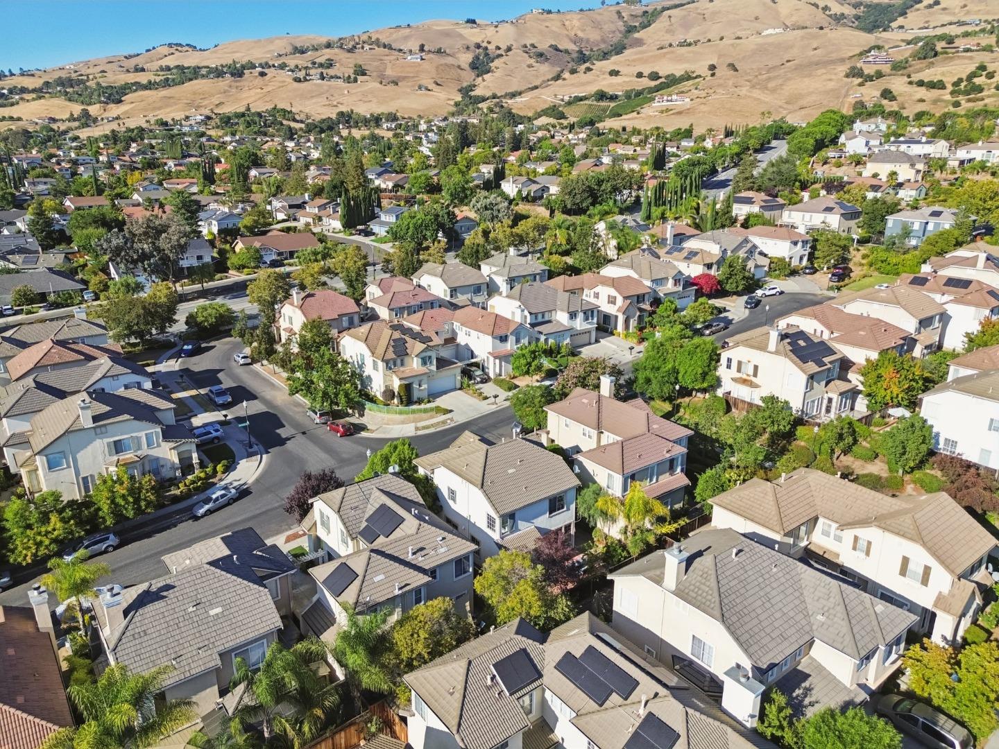 Detail Gallery Image 84 of 89 For 3430 Maroun Pl, San Jose,  CA 95148 - 3 Beds | 2/1 Baths