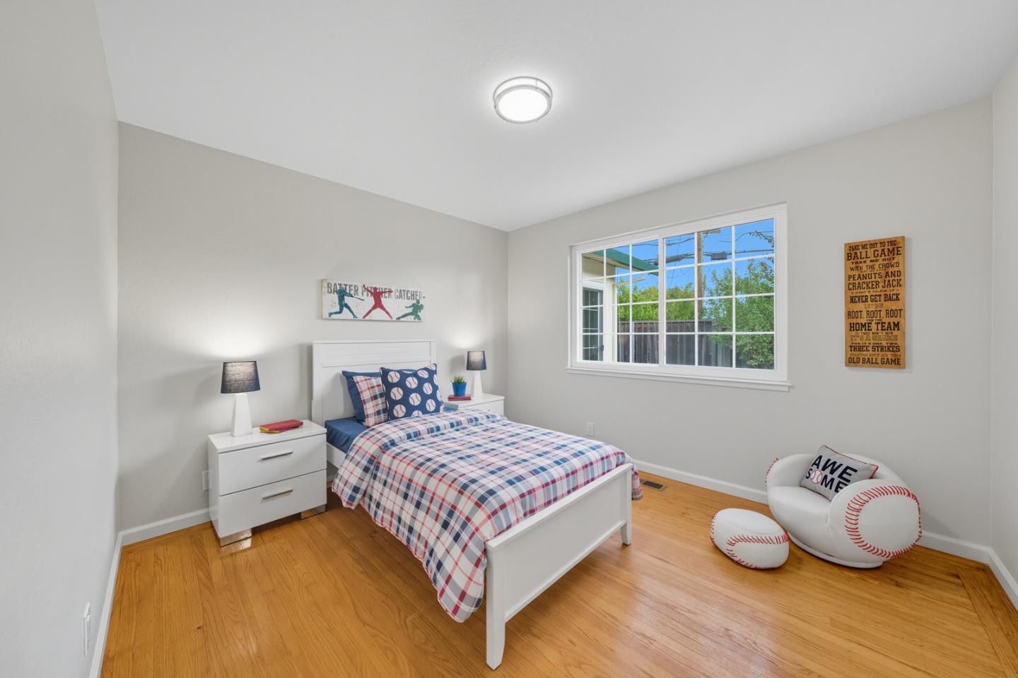Detail Gallery Image 20 of 28 For 1479 Blackhawk Ct, Sunnyvale,  CA 94087 - 4 Beds | 2 Baths