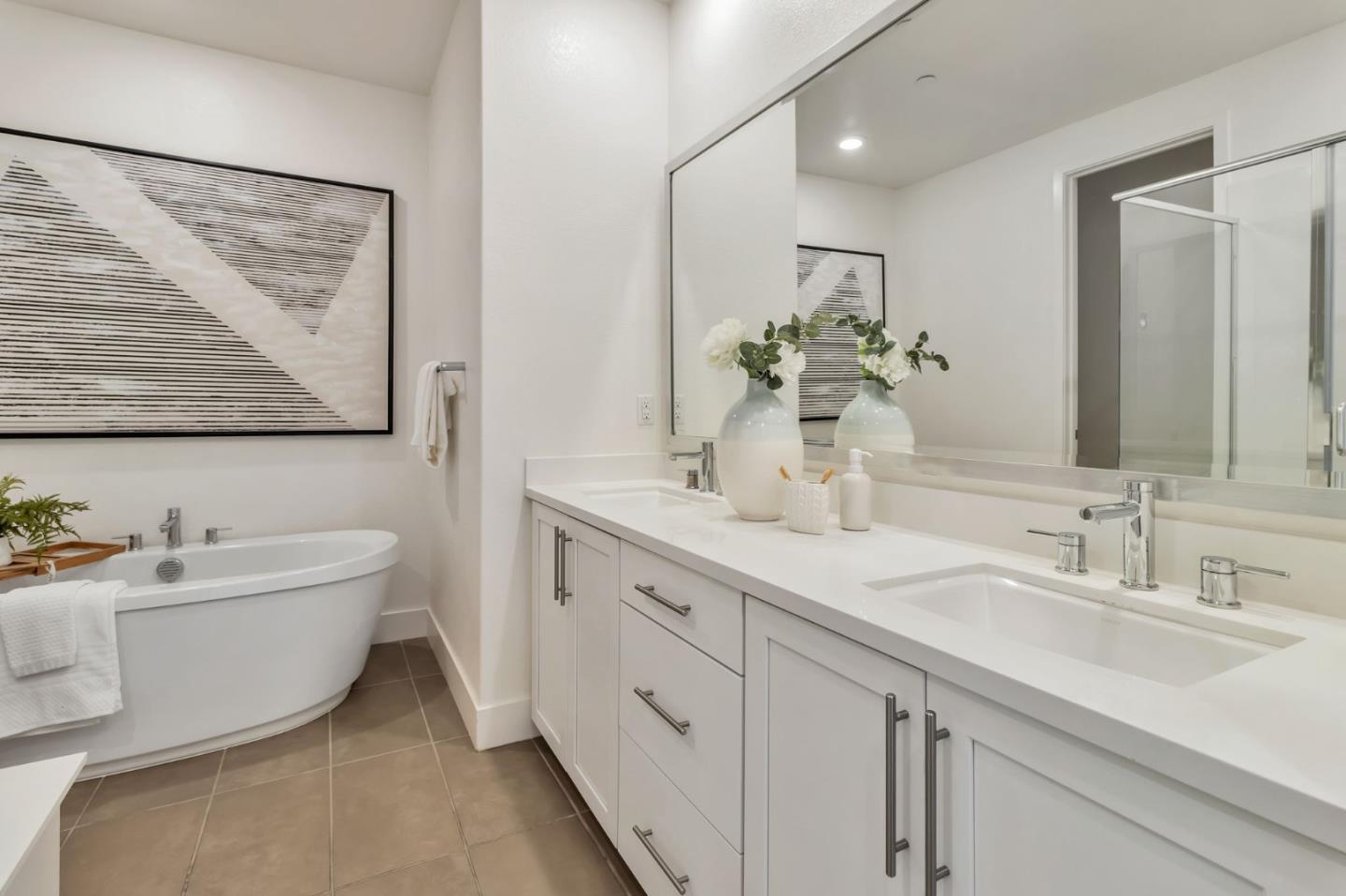 Detail Gallery Image 22 of 41 For 105 Ortega Ave, Mountain View,  CA 94040 - 3 Beds | 3/1 Baths