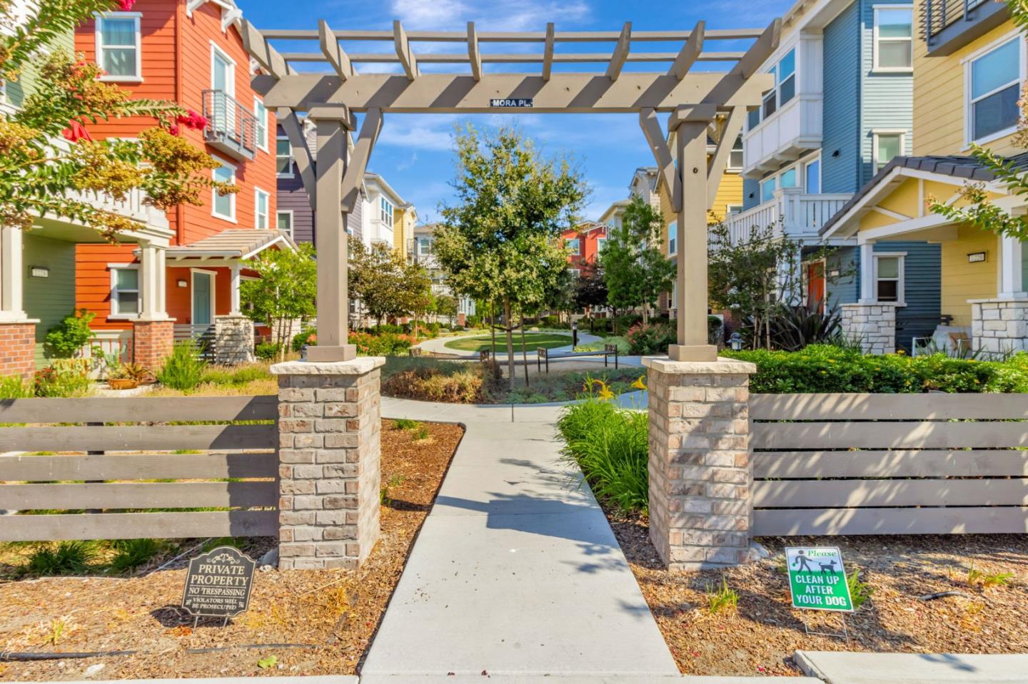 Detail Gallery Image 36 of 41 For 105 Ortega Ave, Mountain View,  CA 94040 - 3 Beds | 3/1 Baths