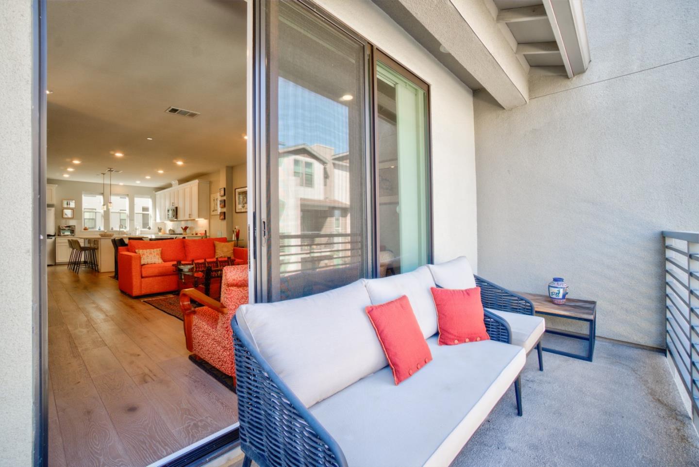 Detail Gallery Image 12 of 27 For 2785 Ball Pl #4,  Santa Clara,  CA 95051 - 4 Beds | 3/1 Baths