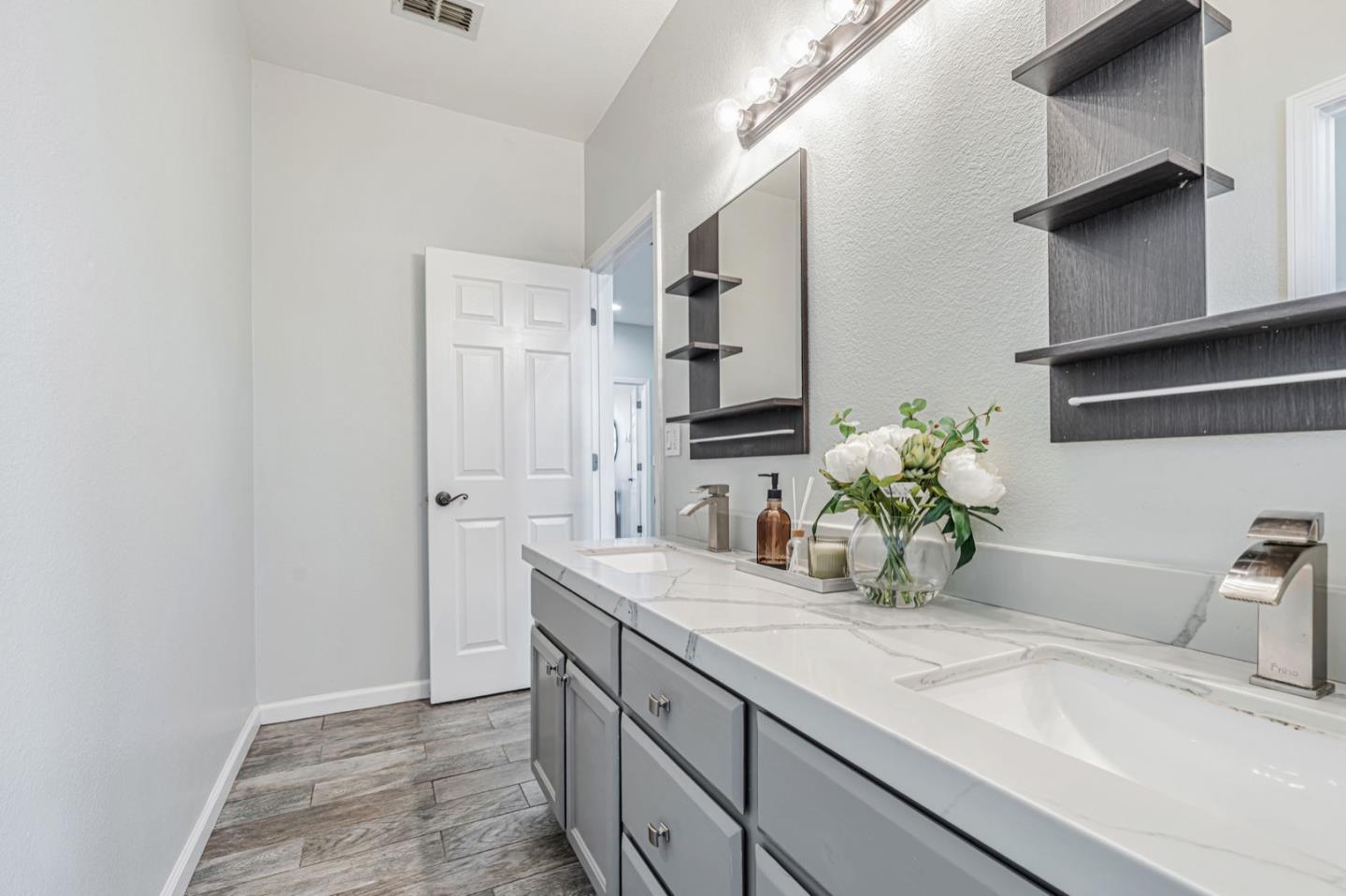 Detail Gallery Image 32 of 43 For 1586 Arrigotti Ln, Tracy,  CA 95377 - 5 Beds | 3 Baths