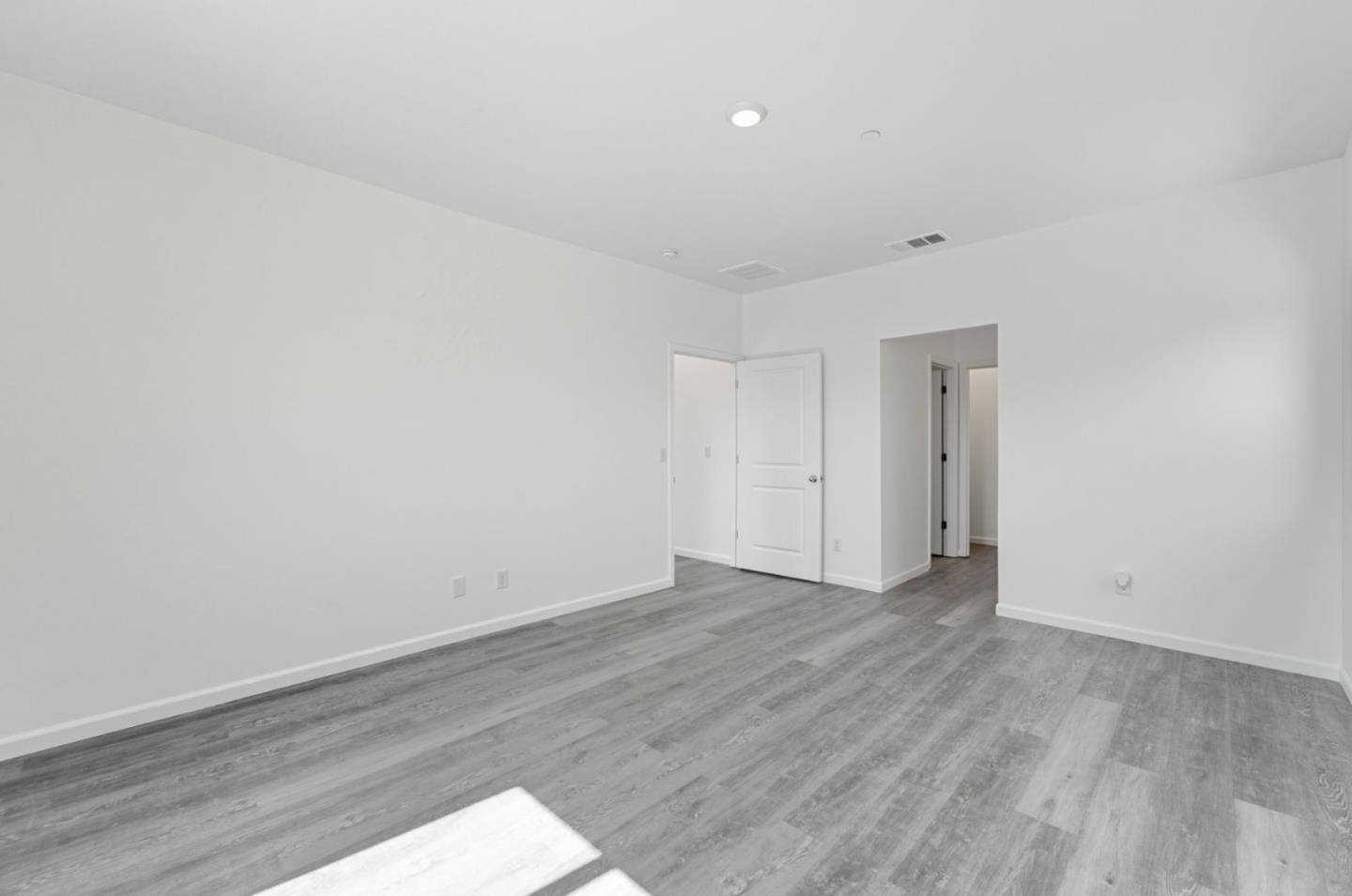 Detail Gallery Image 17 of 35 For 4854 E Goshawk Ct, Stockton,  CA 95215 - 4 Beds | 2 Baths