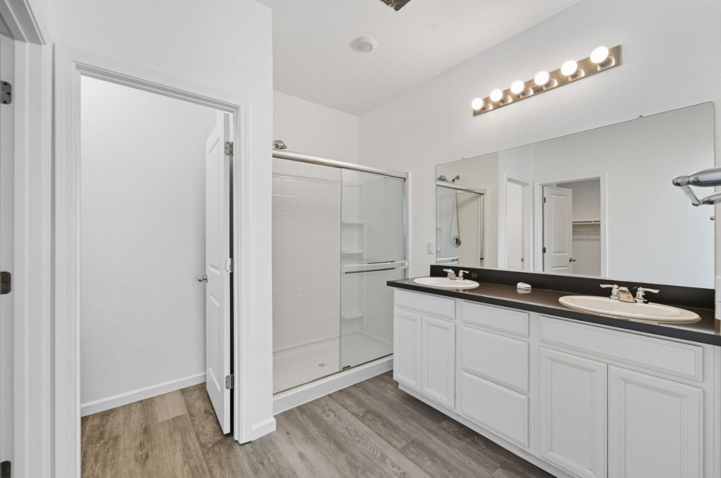 Detail Gallery Image 18 of 35 For 4854 E Goshawk Ct, Stockton,  CA 95215 - 4 Beds | 2 Baths