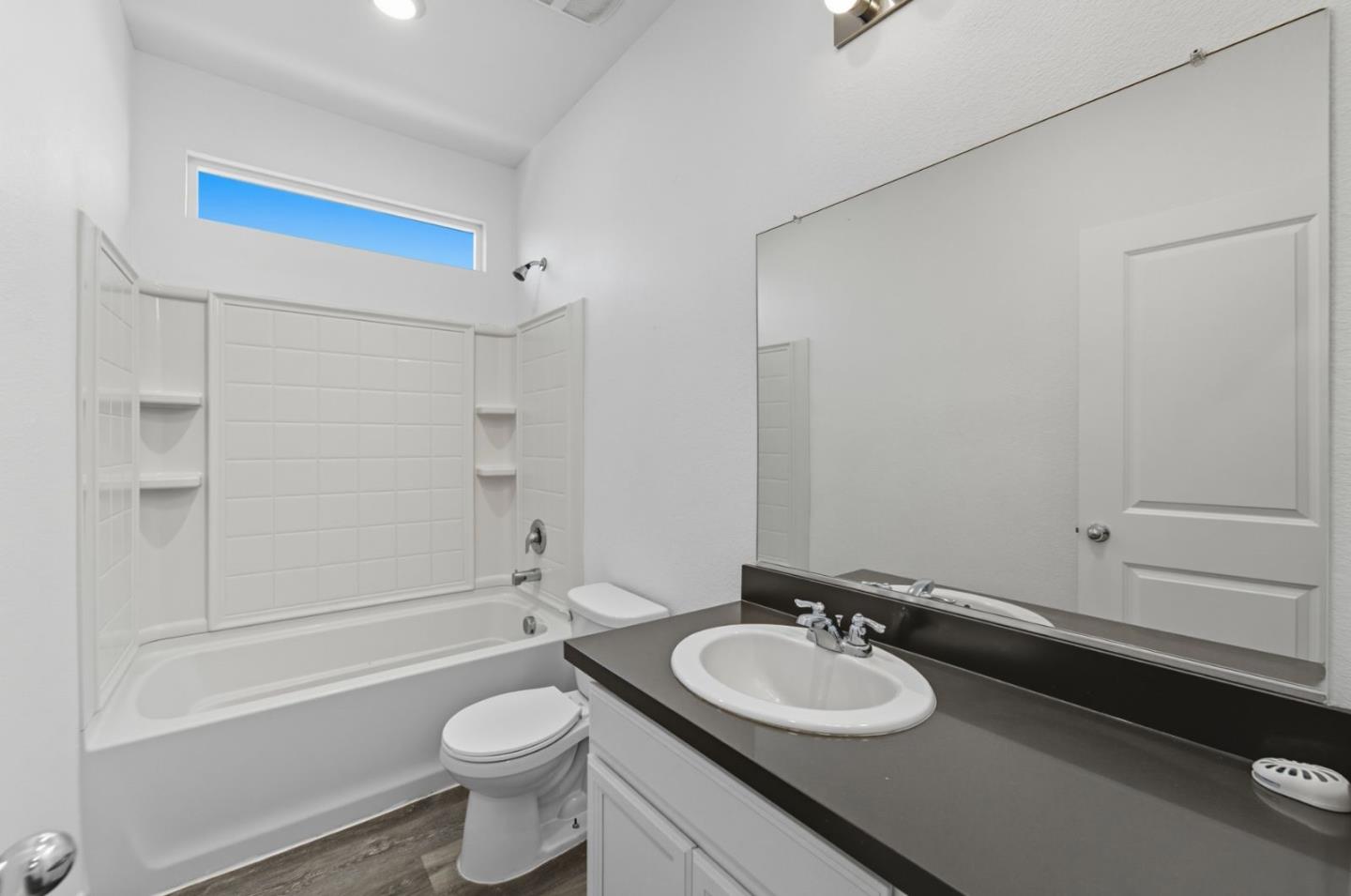 Detail Gallery Image 29 of 35 For 4854 E Goshawk Ct, Stockton,  CA 95215 - 4 Beds | 2 Baths