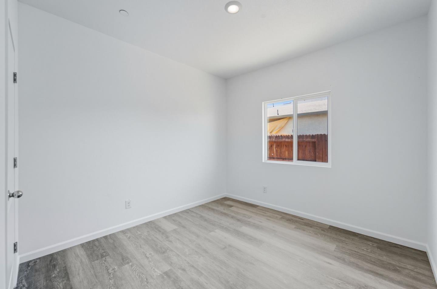 Detail Gallery Image 30 of 35 For 4854 E Goshawk Ct, Stockton,  CA 95215 - 4 Beds | 2 Baths