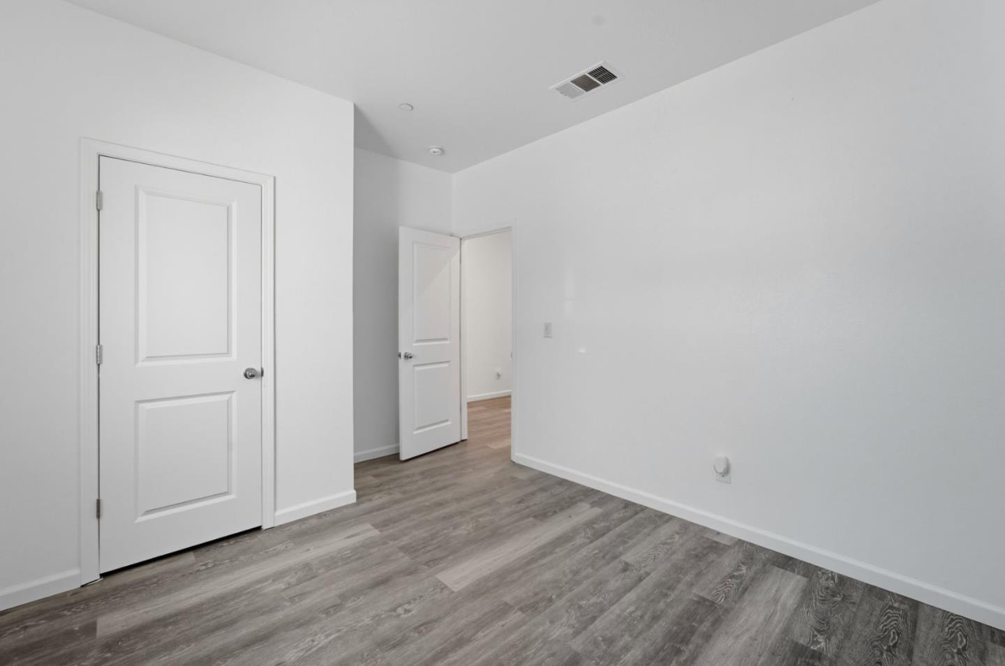 Detail Gallery Image 31 of 35 For 4854 E Goshawk Ct, Stockton,  CA 95215 - 4 Beds | 2 Baths