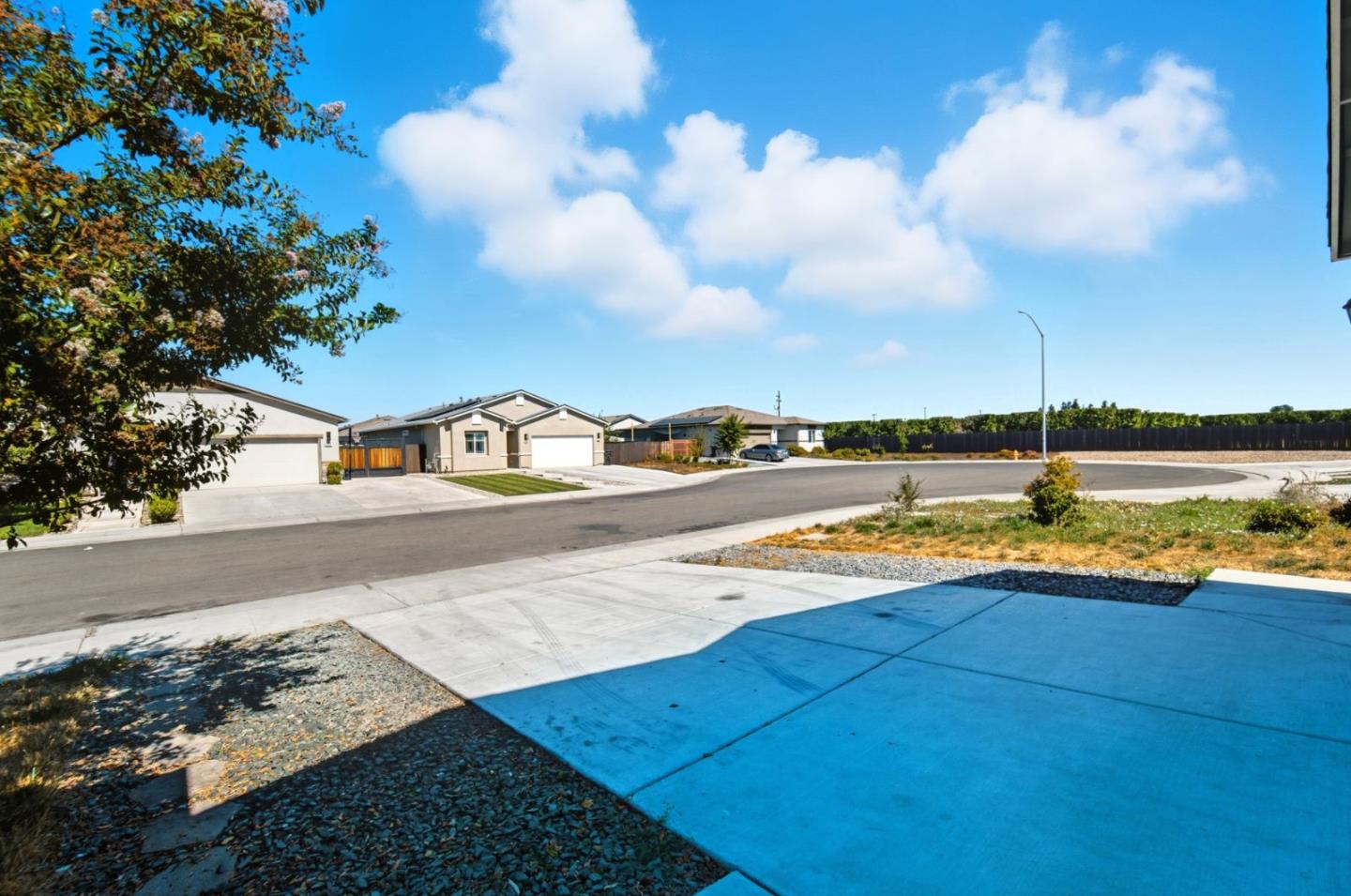 Detail Gallery Image 33 of 35 For 4854 E Goshawk Ct, Stockton,  CA 95215 - 4 Beds | 2 Baths