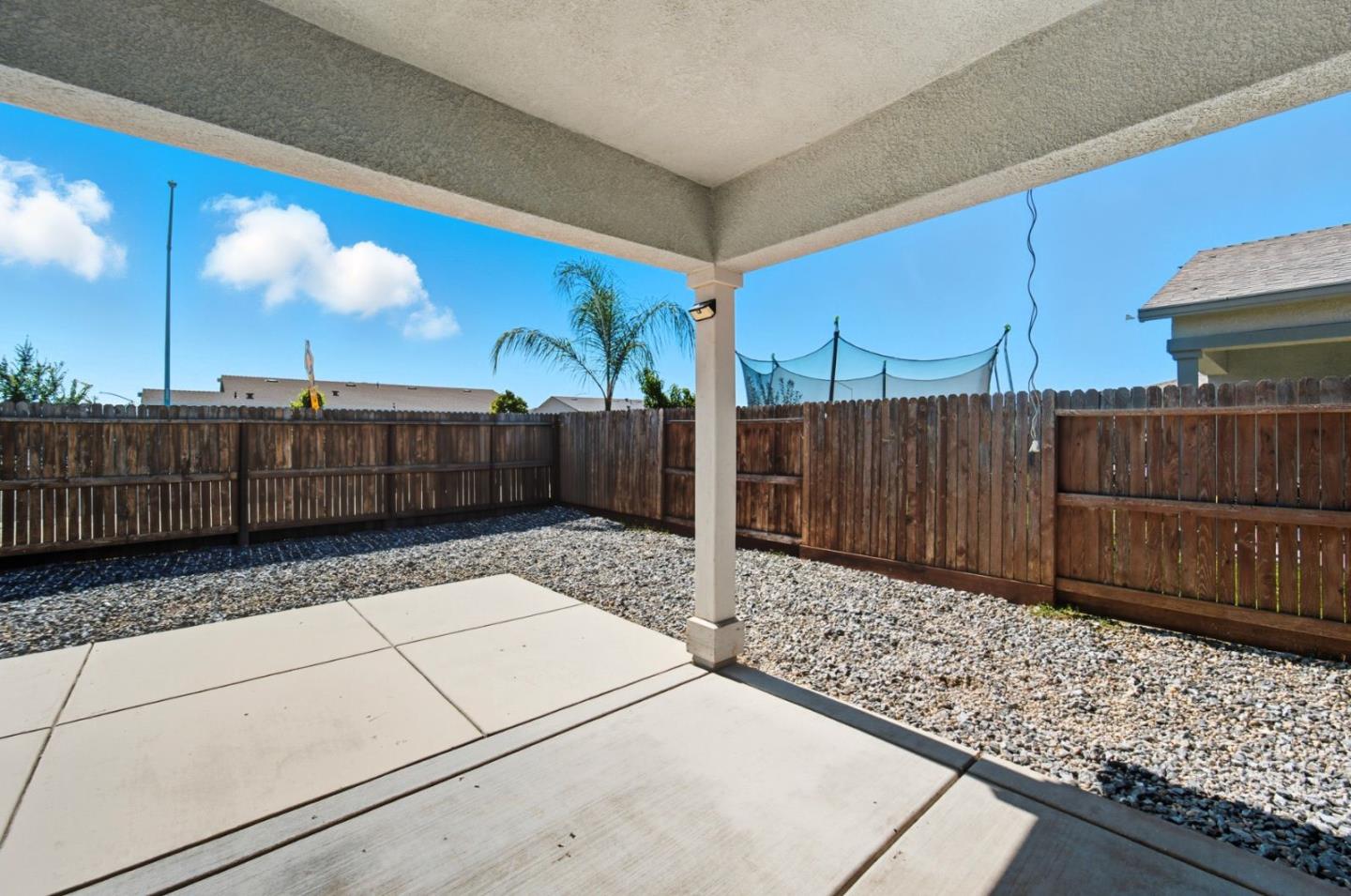 Detail Gallery Image 4 of 35 For 4854 E Goshawk Ct, Stockton,  CA 95215 - 4 Beds | 2 Baths