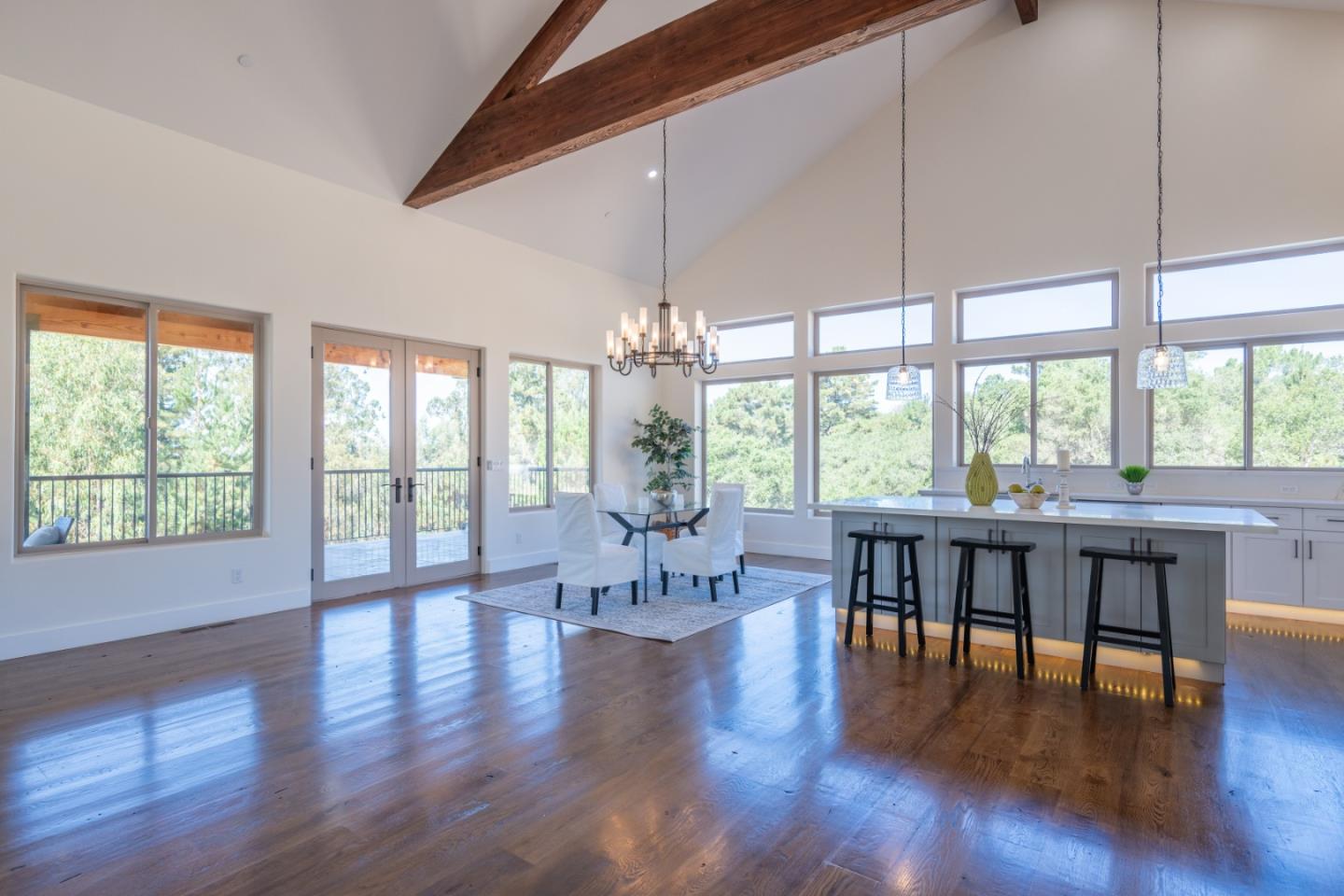 Detail Gallery Image 17 of 58 For 9020 Hidden Canyon Rd, Salinas,  CA 93907 - 4 Beds | 3/1 Baths