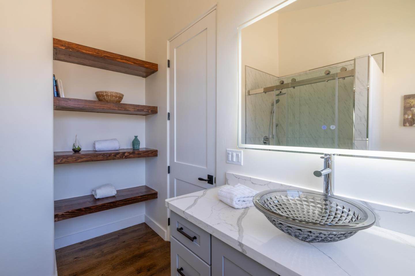Detail Gallery Image 31 of 58 For 9020 Hidden Canyon Rd, Salinas,  CA 93907 - 4 Beds | 3/1 Baths