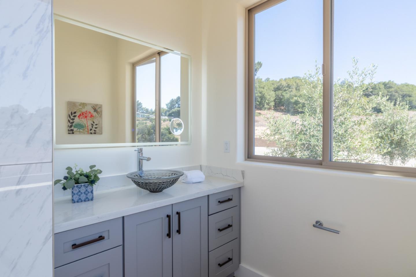 Detail Gallery Image 36 of 58 For 9020 Hidden Canyon Rd, Salinas,  CA 93907 - 4 Beds | 3/1 Baths