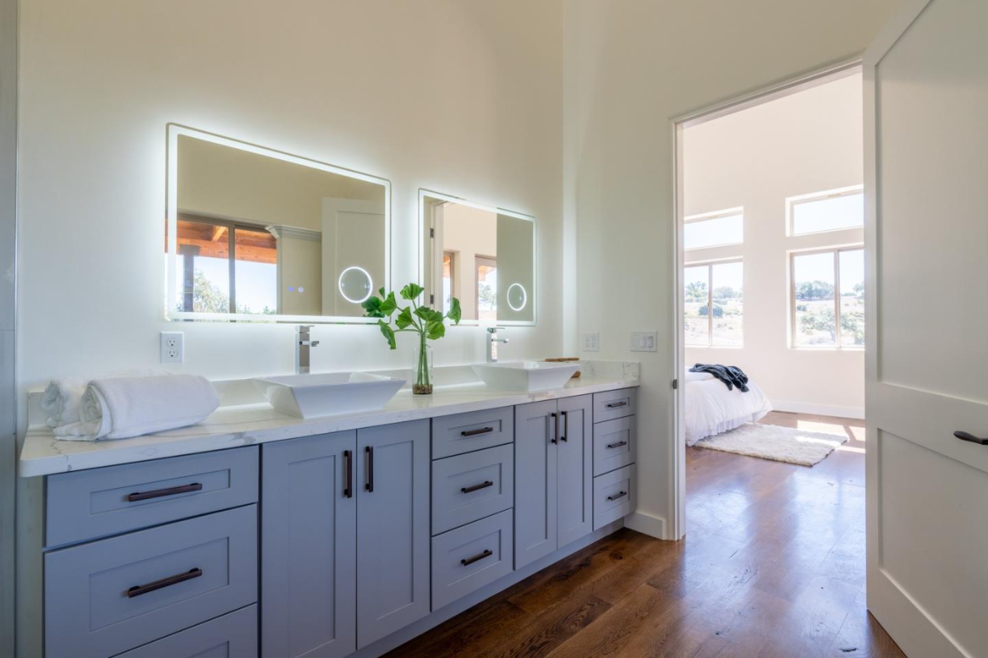 Detail Gallery Image 43 of 58 For 9020 Hidden Canyon Rd, Salinas,  CA 93907 - 4 Beds | 3/1 Baths