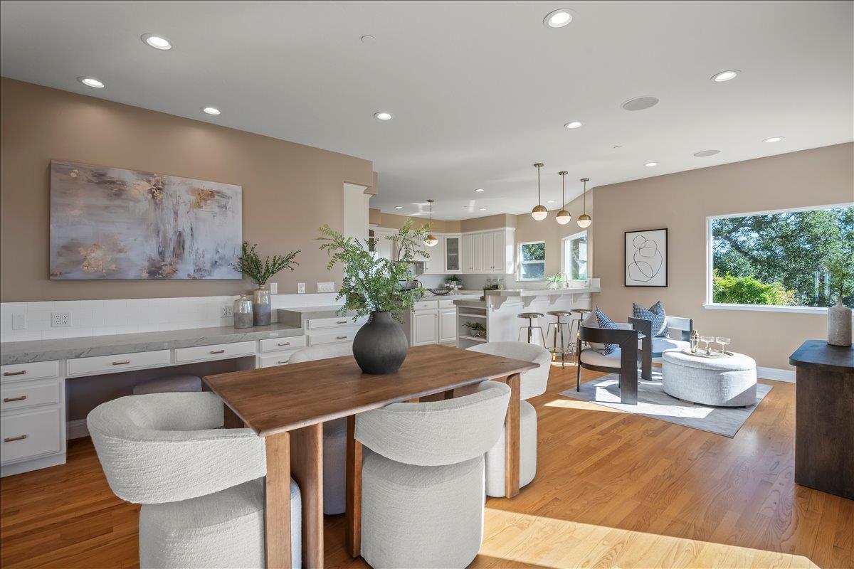 Detail Gallery Image 13 of 71 For 8320 Chantrelle Ct, Gilroy,  CA 95020 - 4 Beds | 3/1 Baths