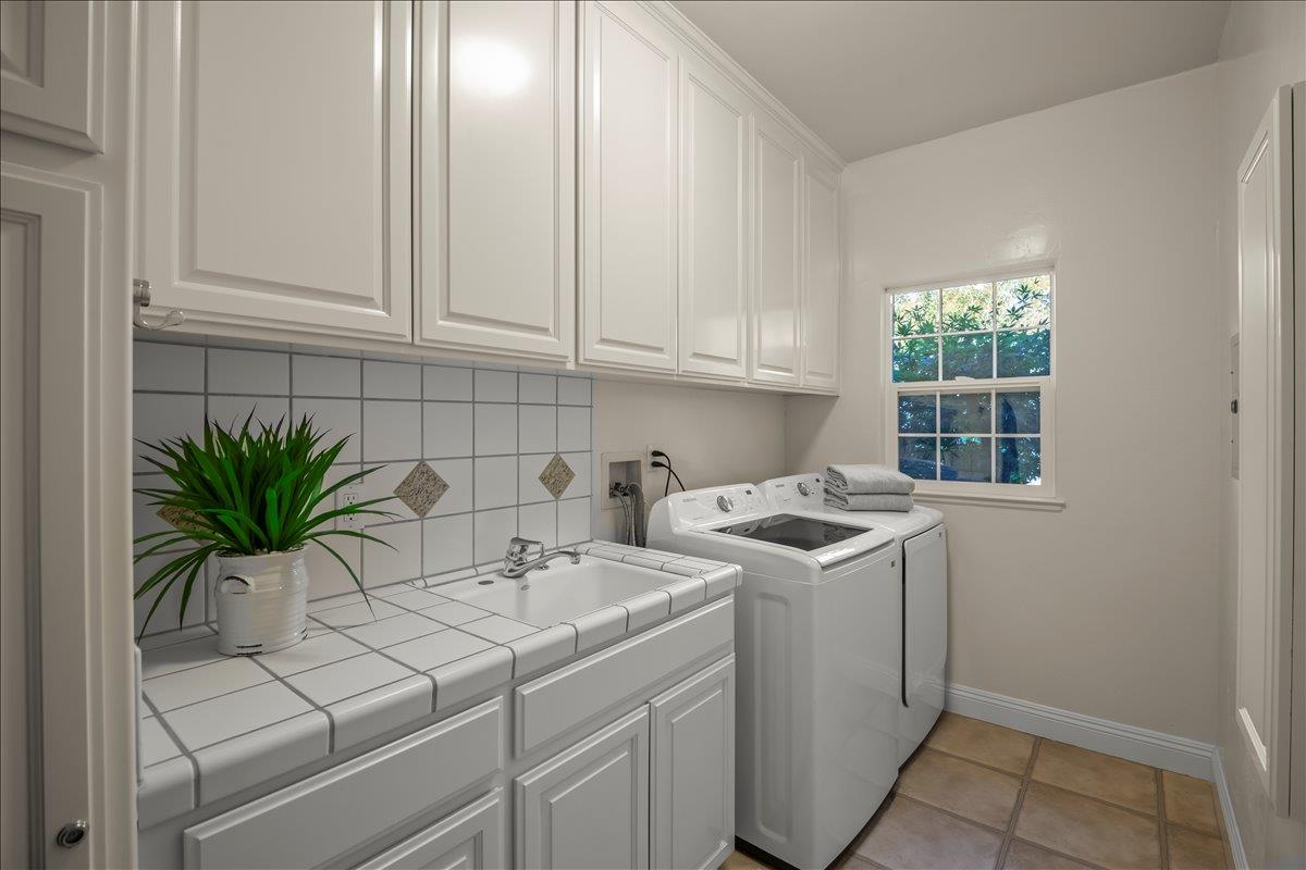 Detail Gallery Image 24 of 71 For 8320 Chantrelle Ct, Gilroy,  CA 95020 - 4 Beds | 3/1 Baths